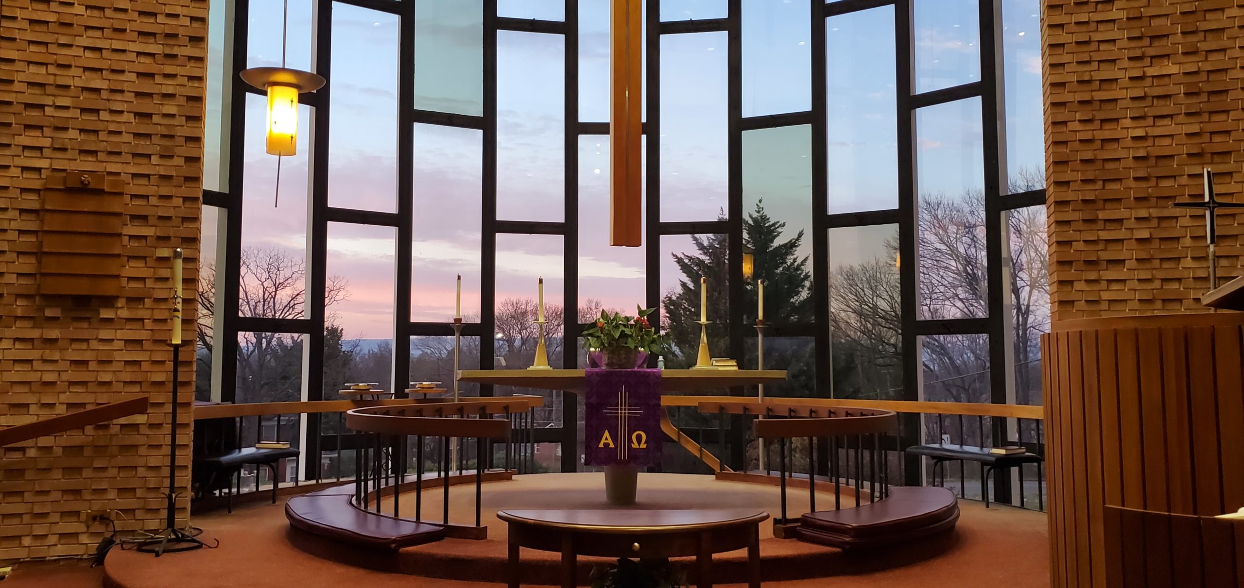 sunset looking outside first lutheran church chattanooga
